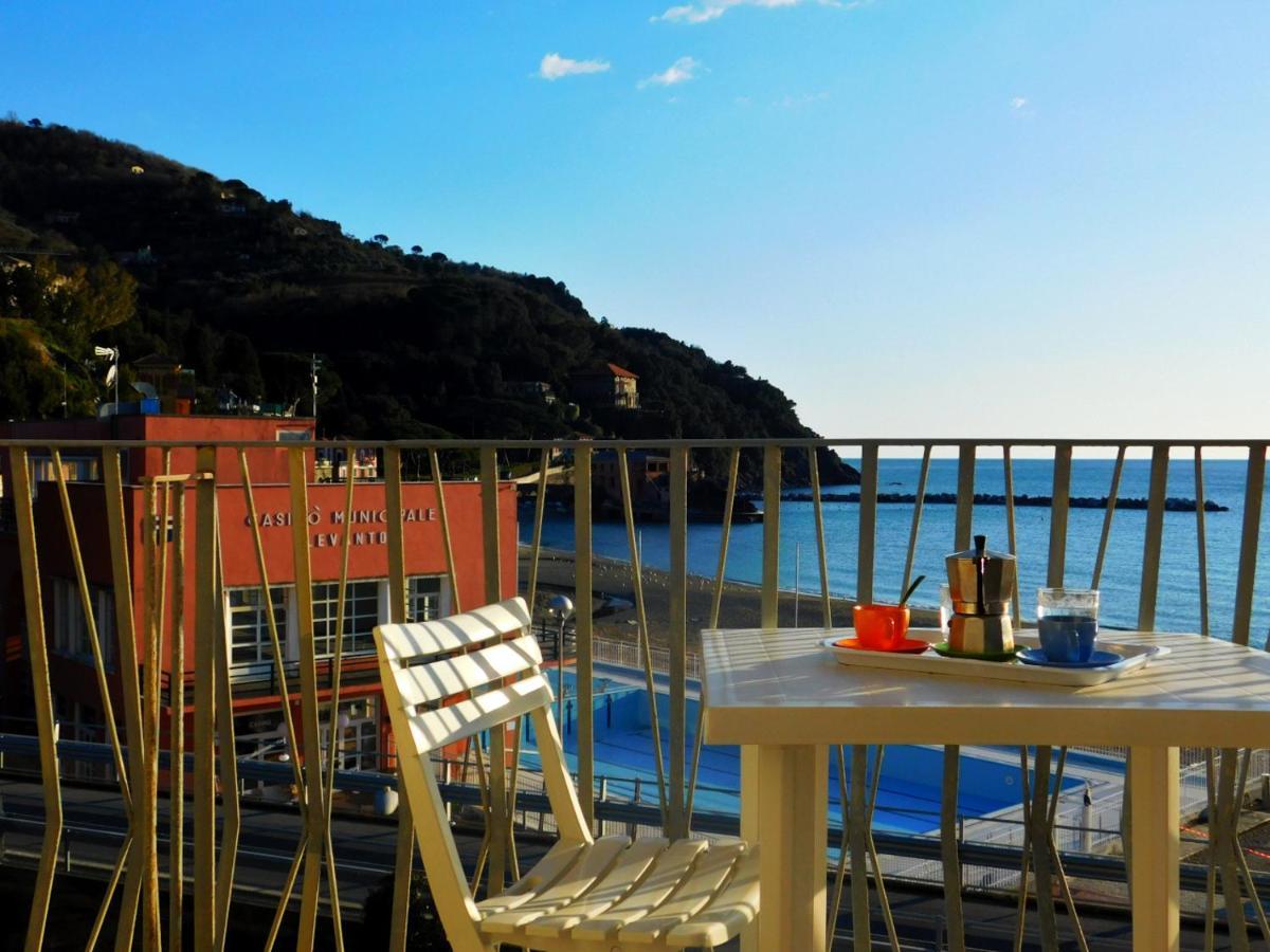 Trilocale Con Meravigliosa Vista Mare, Levanto Kültér fotó